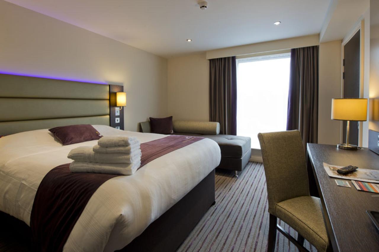 لندن Premier Inn Southwark Borough High St المظهر الخارجي الصورة